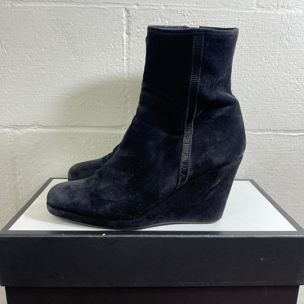 Vintage Prada Wedge Boot Black Suede Zip Side Women's Size 38.5 EU/8.5 US - Picture 4 of 14